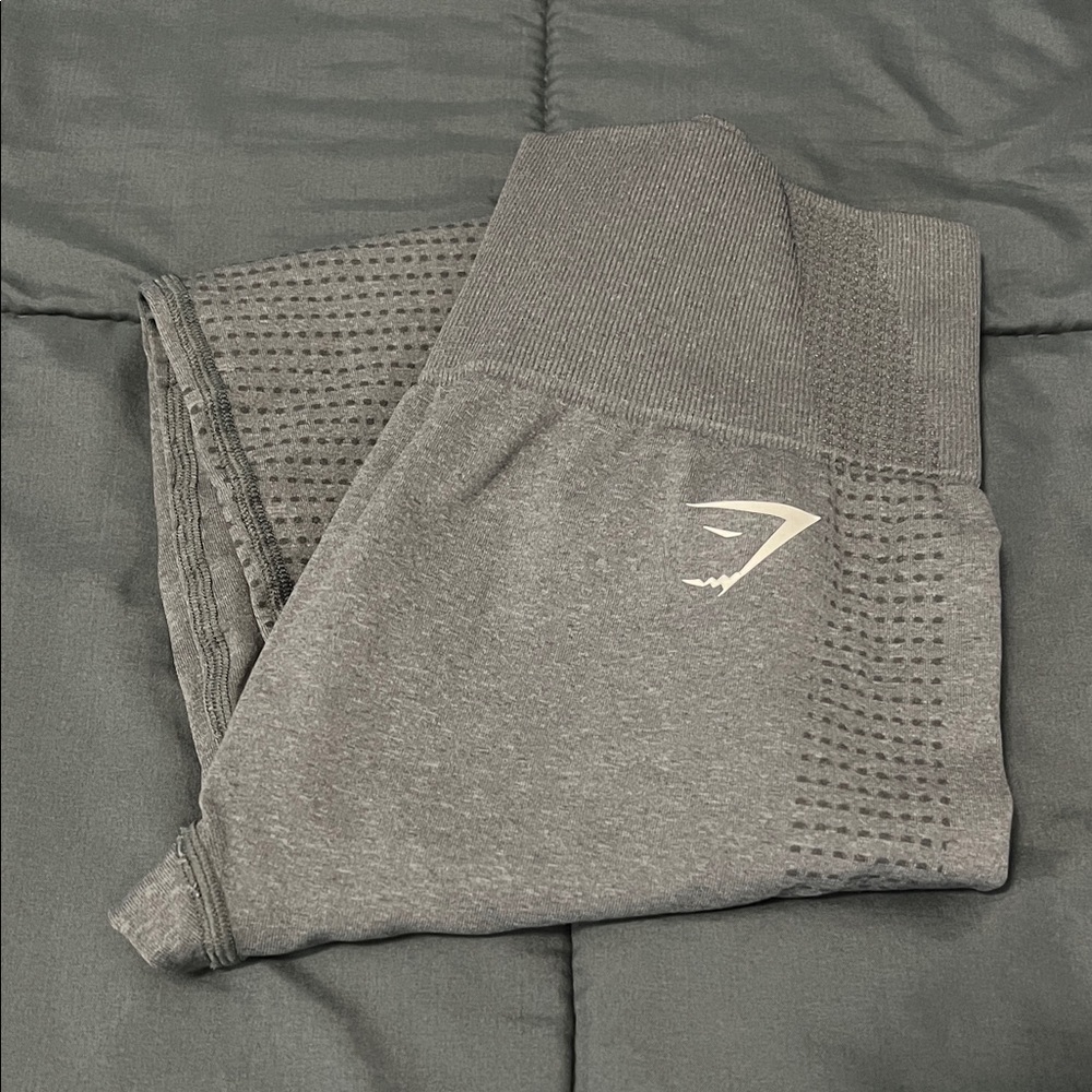 Gymshark Vital Seamless Legging Gray *estimated size small
